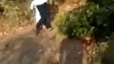 XXX sex video HD of a teen couple having fun outdoors after college