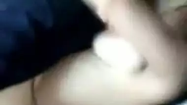 Desi young lover gf boobs sucking