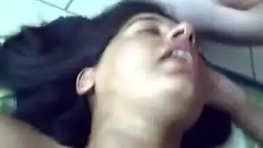 Desi maid sucking the dick of her boss