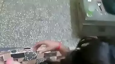 Indian threesome porn of cuckold Bihari couple with a friend