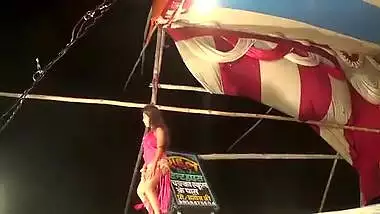 Hot Bhojpuri Record Dance At Midnight