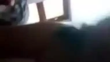 Desi Punjabi Bhabhi Giving Handjob and Riding