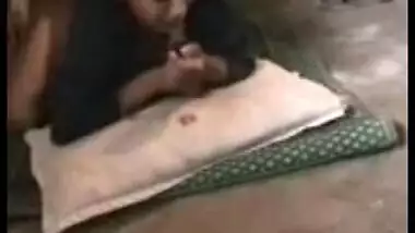 Uzma bhabhi from Lucknow, India sucking her...