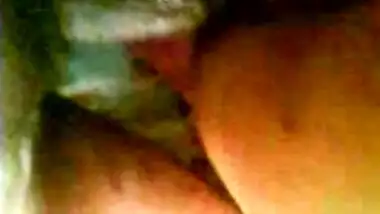Desi Muslim cock sucking randi Mahreen fucked in hotel room