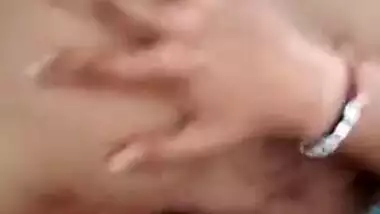 Cute Indian paramours home sex MMS episode