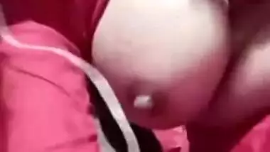 Desi woman can't enjoy porn action but she can expose succulent tits