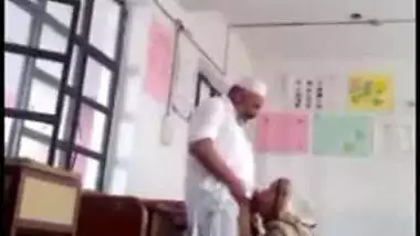 Paki school teacher romance with madam