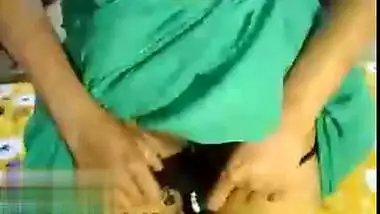 Hot Desi Bangla babe on Cam Showing Cute Boobs and Pussy and Squirting