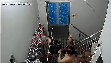 Hindi xxx mom dress change to nude caught by son