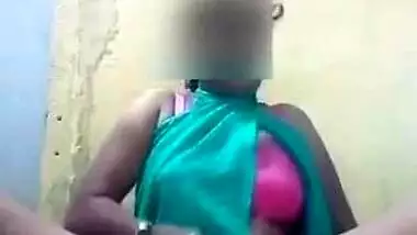 Today Exclusive- Horny Desi Girl Showing Her Boobs And Wet Pussy Part 1