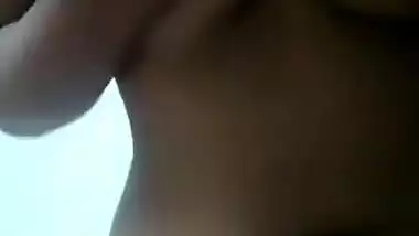 Desi Insta Booby Girl