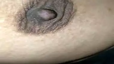 Desi aunty removing chudi top and bra getting naked for indian lover guy