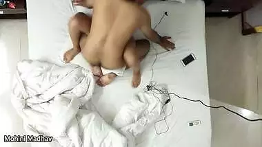 Friend ki kuwari bahan se sex ki Hindustani ashleel film
