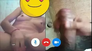 INDIAN DESI HOUSEWIFE Whatsapp Video Call with Desi Call Boy