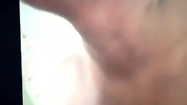 Desi chick takes XXX cock in mouth and gives a blowjob to husband