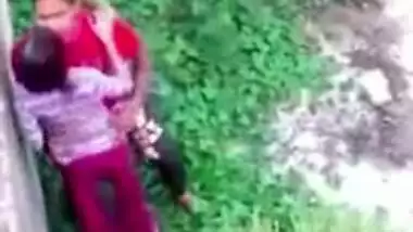 Cheat wife and lover quick doggyfuck during warm may day outdoor, Desi sex mms