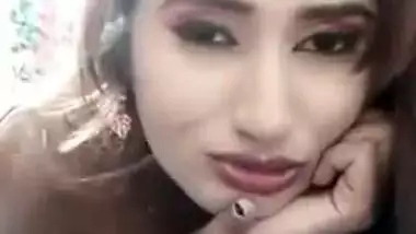 Chubby Desi gal simulates sex by rubbing XXX pussy against pillow