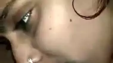 Indian XXX whore gives a nice blowjob to her friend MMS video