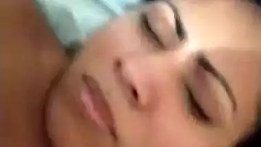 Rompiendo el coño de la caliente Indiana