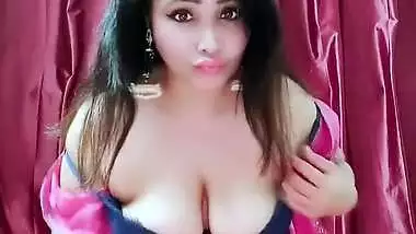 Desi sexy wife big boobs