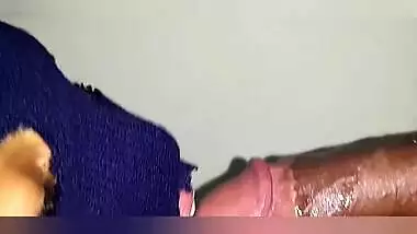 Mini Diva In Srilankan Office Girl Blow Job And Throbbing Oral Creampie With Her Boss