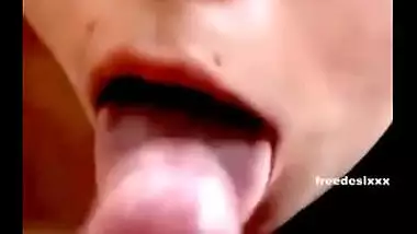 Secretary riding boss’s dick until cumming – office sex