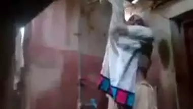 Horny Tamil Village Wife Makes Nude Bath Clip For Hubby
