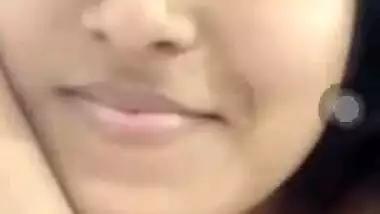 Bangladeshi Beautiful Girl Leaked Videos Part 1