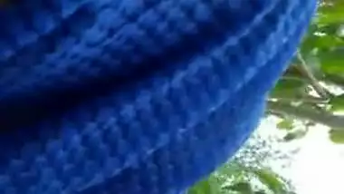 Doggystyle Desi sex outdoors MMS movie