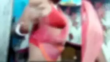 Desi aunty big boobs