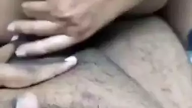 Big boob whore’s Indian blowjob makes guy cum profusely
