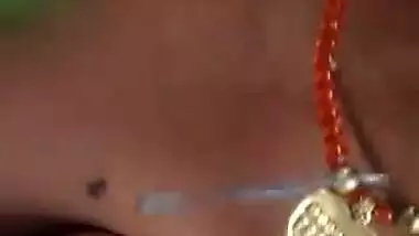 Village bhabi sucking lover cock