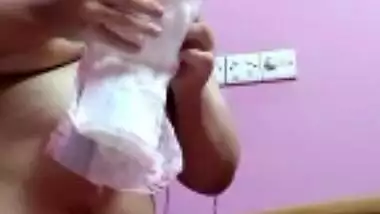 Bangladeshi sex video chat of chubby bhabhi