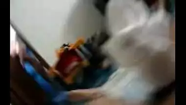 Cute Amateur Kolkata Girl Gives Satisfying Blowjob To BF
