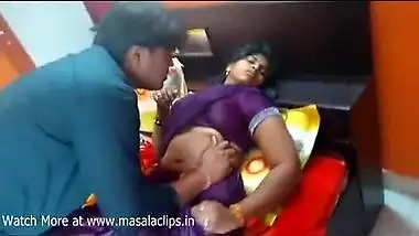 Hindi masala sex clip - Maid ki saree mai thukai