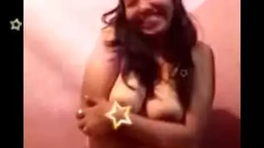 Desi sexy bhabi show her hot bosy