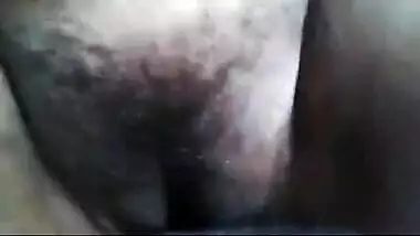 Tamil sex video of a mature aunty satisfying her young neighbour