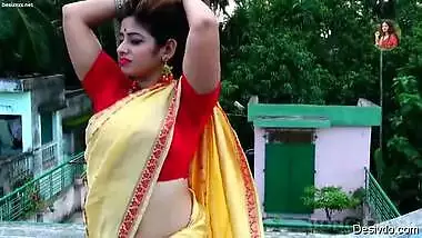 Desi village bou hot photoshoot