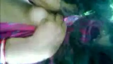 DESI GIRL BOOBS SUCK LEAKED