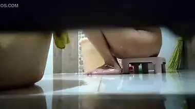 My milf Priya Bathing mms