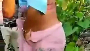 Assamme aunty jungle kaand caught by public