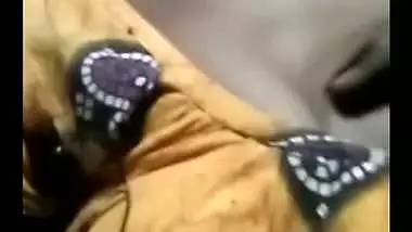 Nogaon lady show her boobs