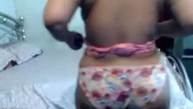Busty babe cam show