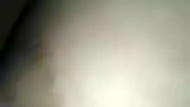 Desi girl hides her face but man lays her XXX boobs bare for sex video