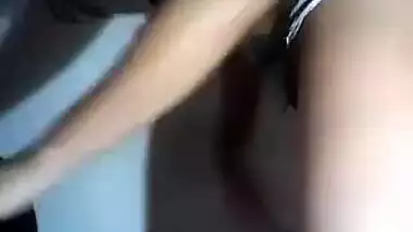 Desi sexy chick using vibrator and fingering-2